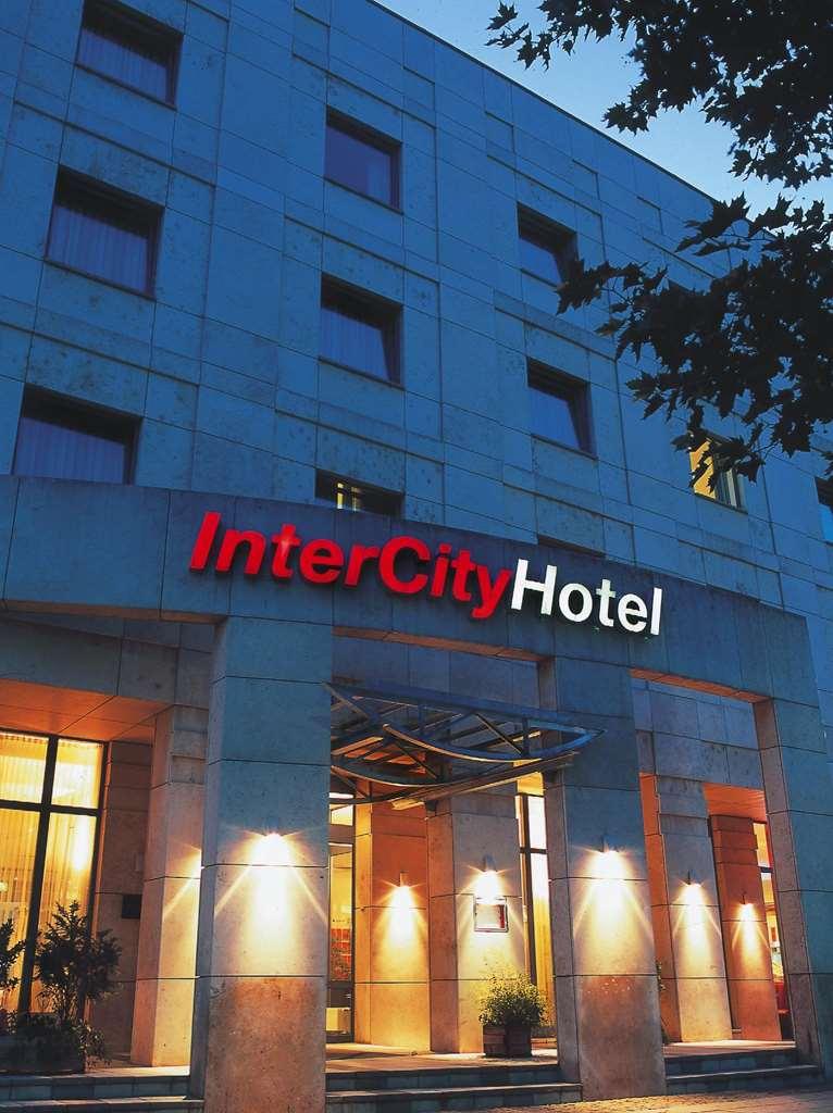 Intercityhotel Ulm Exterior photo